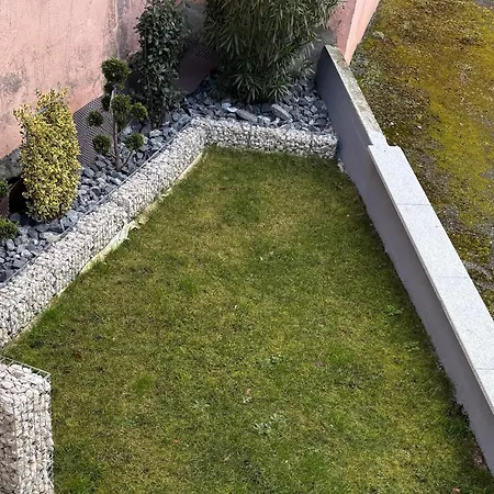Charmante Petite Maison * أفيو لي با